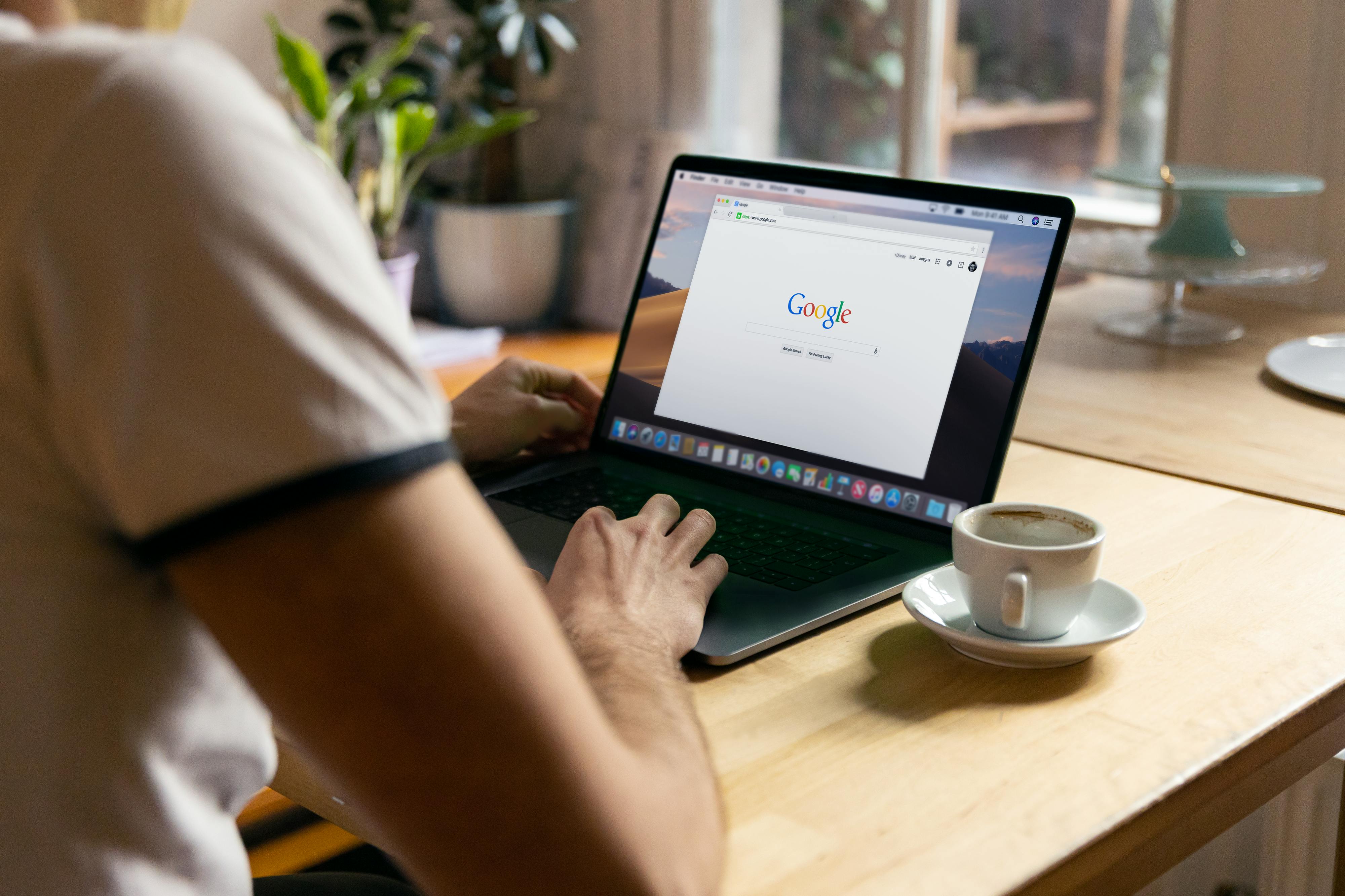 Kenali Apa Itu SEO, Cara Kerja, Jenis, Manfaat, dan Tipsnya
